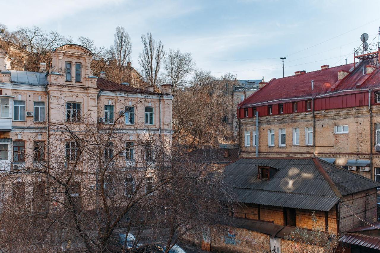 Затишна Квартира Біля Майдану Незалежності Kiev Bagian luar foto